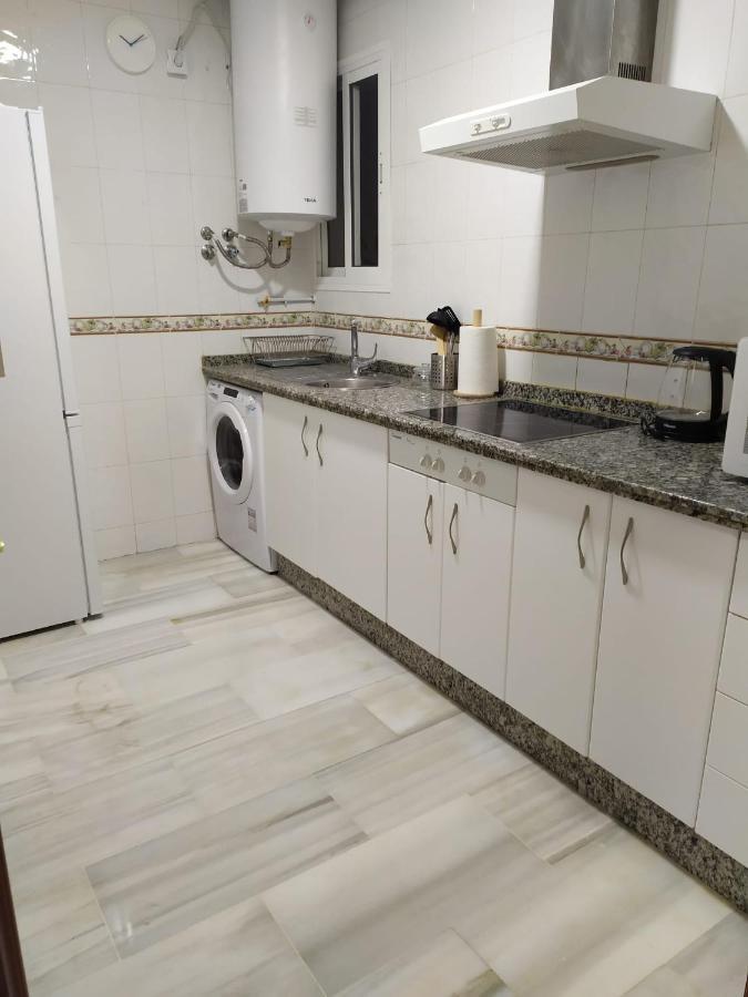 Centrico Y Luminoso Con 2 Dormitorios. A/c + Wifi Appartement