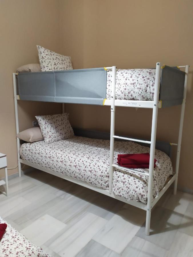 Appartement Centrico Y Luminoso Con 2 Dormitorios. A/c + Wifi